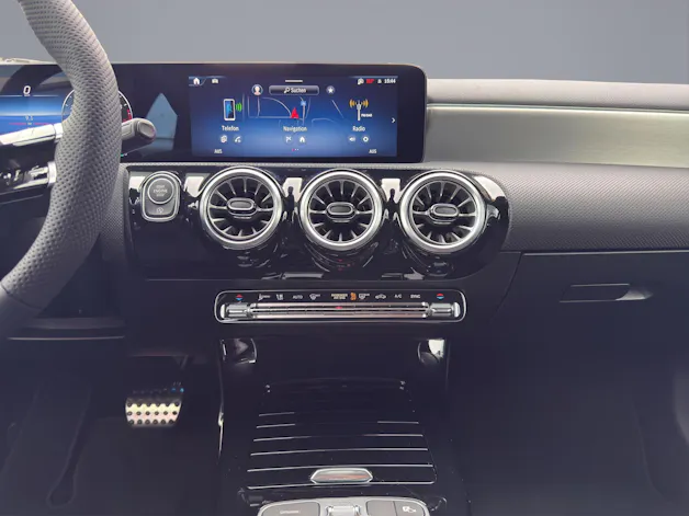 MERCEDES-BENZ A-Klasse W177 A 220 4m