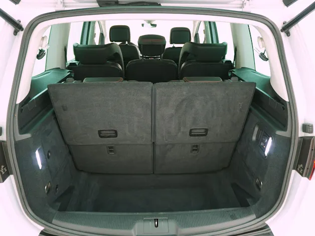 SEAT Alhambra 2.0 TDI DSG Hola FR 4x4