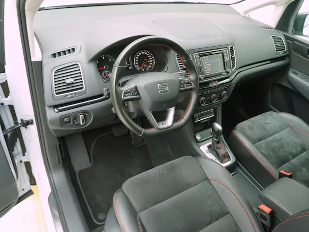 SEAT Alhambra 2.0 TDI DSG Hola FR 4x4