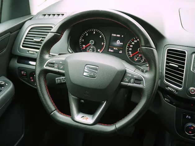 SEAT Alhambra 2.0 TDI DSG Hola FR 4x4