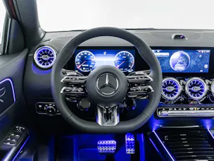 MERCEDES-BENZ GLA 35 AMG 4MATIC