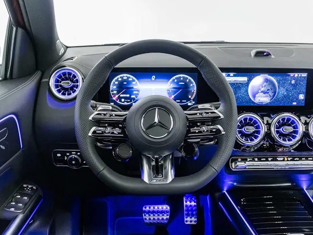 MERCEDES-BENZ GLA 35 AMG 4MATIC