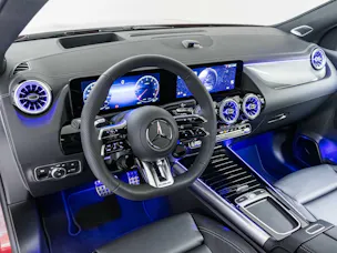 MERCEDES-BENZ GLA 35 AMG 4MATIC