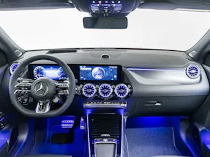 MERCEDES-BENZ GLA 35 AMG 4MATIC