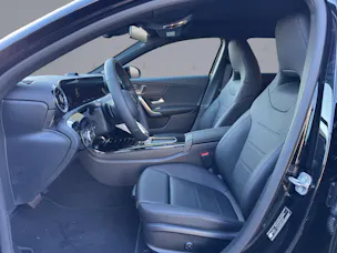 MERCEDES-BENZ A-Klasse W177 A 250 Progressive 4m