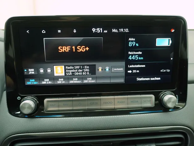 HYUNDAI Kona 64 kWh Electric Premium