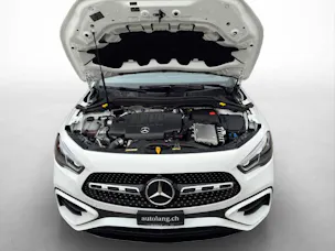 MERCEDES-BENZ GLA 220 d AMG Line 4Matic Swiss Star