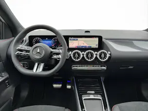 MERCEDES-BENZ GLA 220 d AMG Line 4Matic Swiss Star