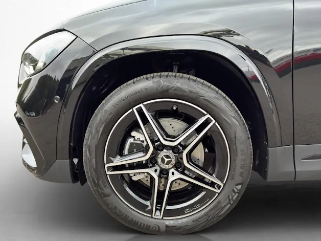 MERCEDES-BENZ GLA 250 e EQ Star AMG Line