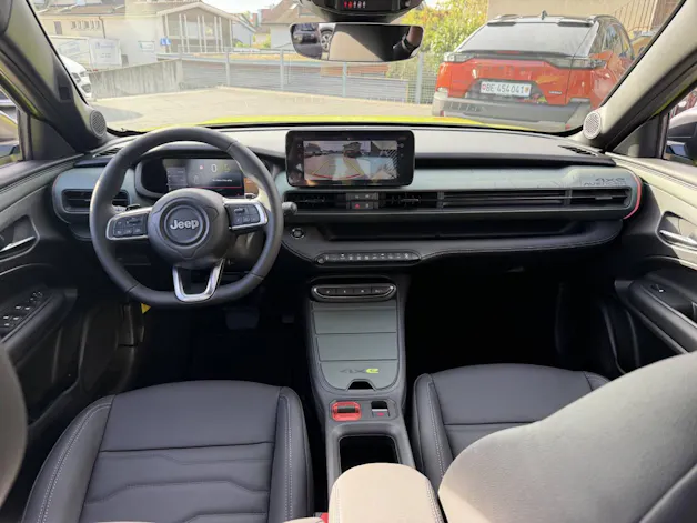 JEEP Avenger 1.2 MHEV Overland 4xe