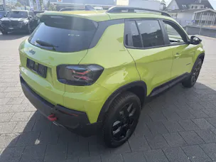 JEEP Avenger 1.2 MHEV Overland 4xe