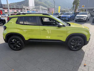 JEEP Avenger 1.2 MHEV Overland 4xe