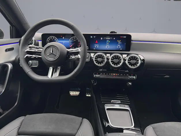 MERCEDES-BENZ A-Klasse W177 A 220 4m