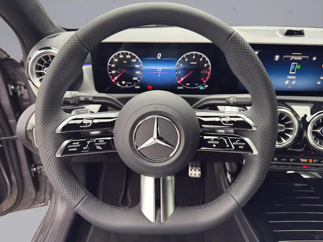 MERCEDES-BENZ A-Klasse W177 A 220 4m