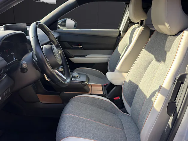 MAZDA MX-30 e-Skyactiv First Edition