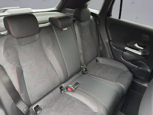 MERCEDES-BENZ GLA 250 Swiss Star AMG Line 4matic