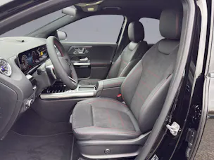 MERCEDES-BENZ GLA 250 Swiss Star AMG Line 4matic