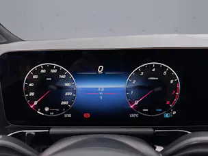 MERCEDES-BENZ GLA 250 Swiss Star AMG Line 4matic