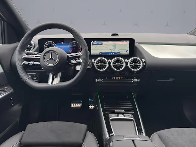 MERCEDES-BENZ GLA 200 Night Star AMG Line