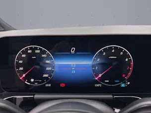 MERCEDES-BENZ GLA 200 Night Star AMG Line