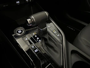 https://vehicle.imgix.net/4528477/6dcdb65b-3b09-4589-9199-086f924e3798.jpg