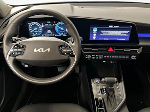 https://vehicle.imgix.net/4528477/dabb4159-c545-409e-a31a-0dfe153a1570.jpg