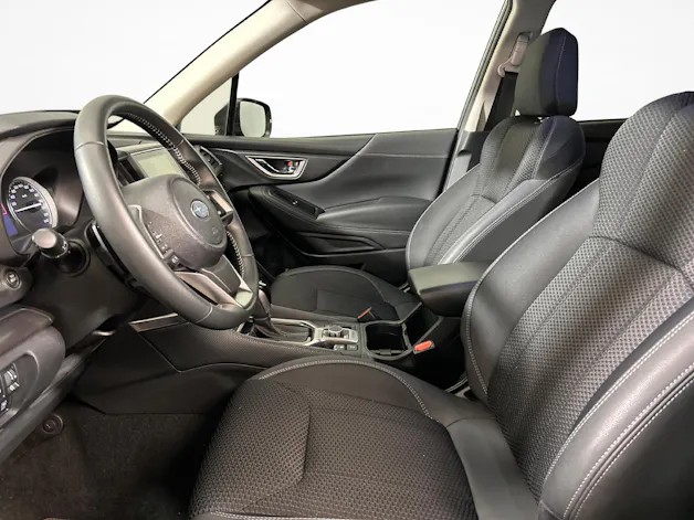 Subaru Forester Station 2.0i e-Boxer Swiss Plus