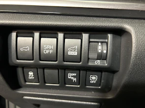 immagine del veicolo SUBARU Forester Station 2.0i e-Boxer Swiss Plus