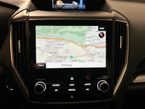 https://vehicle.imgix.net/4528478/d1a5a8e0-5e9d-45d1-b176-0da0a9f26503.jpg