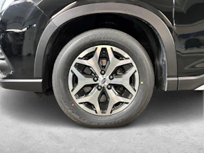immagine del veicolo SUBARU Forester Station 2.0i e-Boxer Swiss Plus