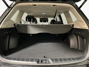 https://vehicle.imgix.net/4528478/f72f4dd7-e062-44dd-bc01-7f345ce02e66.jpg