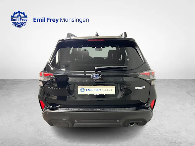 Subaru Forester Station 2.0i e-Boxer Swiss Plus