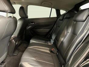 https://vehicle.imgix.net/4528487/85933354-bc09-4ff3-bd38-e1166b2f732c.jpg