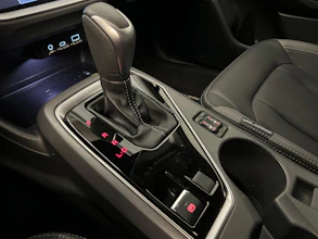 https://vehicle.imgix.net/4528487/da598323-f78e-4cd8-97bd-ec62b6e40ab6.jpg