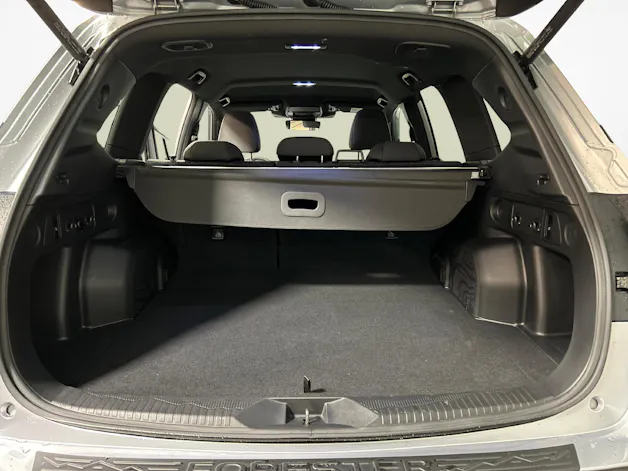Subaru Forester Station 2.0i e-Boxer Swiss Plus