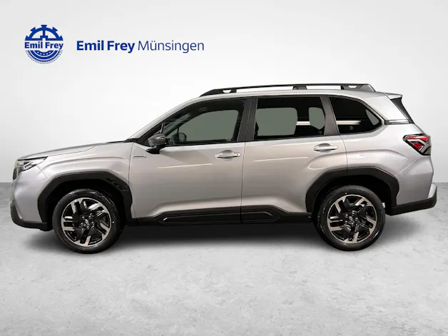 Subaru Forester Station 2.0i e-Boxer Swiss Plus