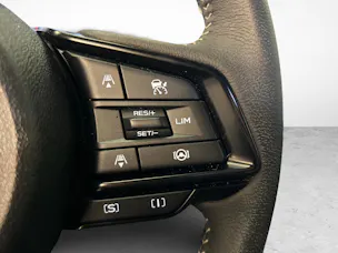 Subaru Forester Station 2.0i e-Boxer Swiss Plus