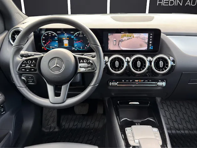 MERCEDES-BENZ B 200 Style 4matic