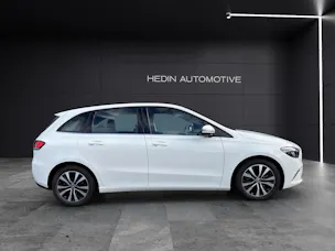 MERCEDES-BENZ B 200 Style 4matic