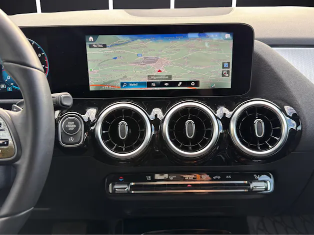 MERCEDES-BENZ B 200 Style 4matic