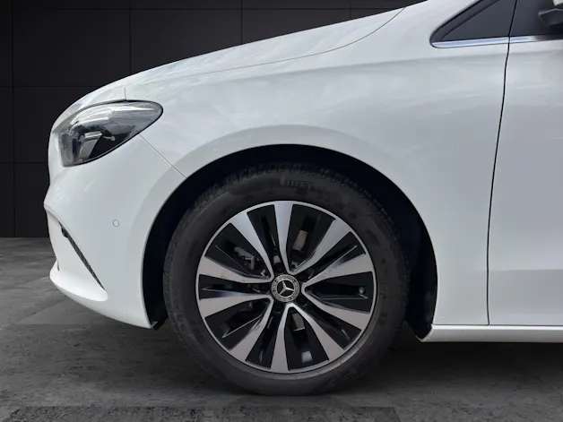 MERCEDES-BENZ B 200 Style 4matic
