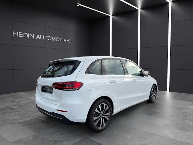 MERCEDES-BENZ B 200 Style 4matic
