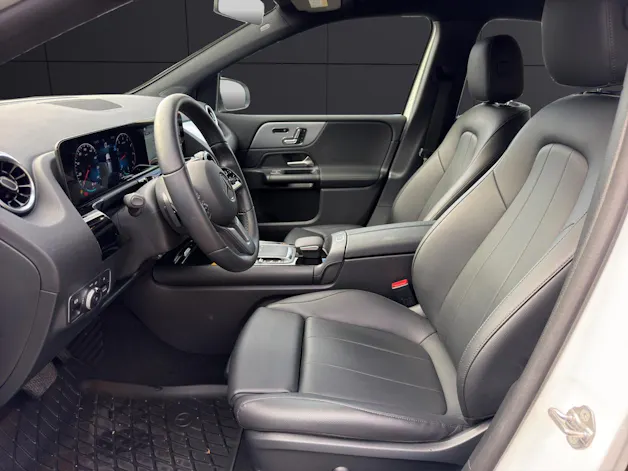 MERCEDES-BENZ B 200 Style 4matic