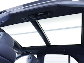 https://vehicle.imgix.net/4528501/c199ae60-3533-46ef-9971-dd67562f4d7b.JPG