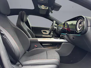 MERCEDES-BENZ CLA 350 AMG Line 4matic