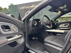 MERCEDES-BENZ CLA 350 AMG Line 4matic