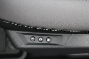 Fahrzeugbild JEEP Compass 1.2 MHEV First Edition