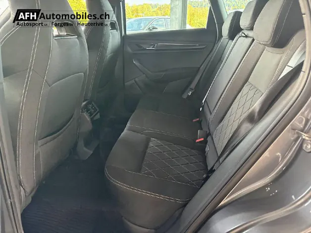 SKODA Karoq 2.0 TSI SportLine 4x4 DSG