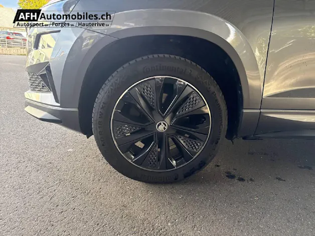 SKODA Karoq 2.0 TSI SportLine 4x4 DSG