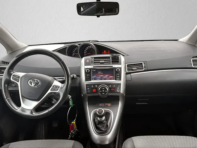 Toyota Verso 1.8 VVT-i Terra MiD 7P